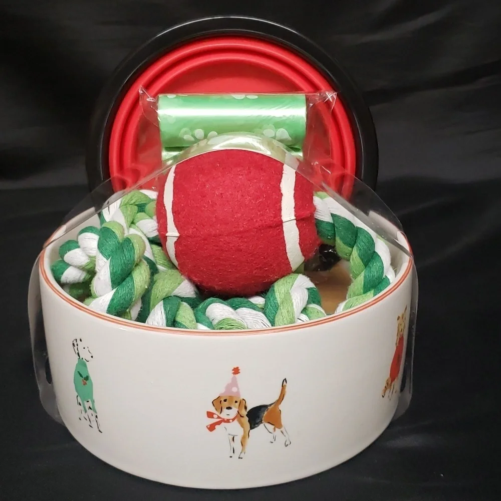 Eccolo NWT Holiday Dog Design Bowl with Collapsible Dish, Toy & Pet Waste Bags